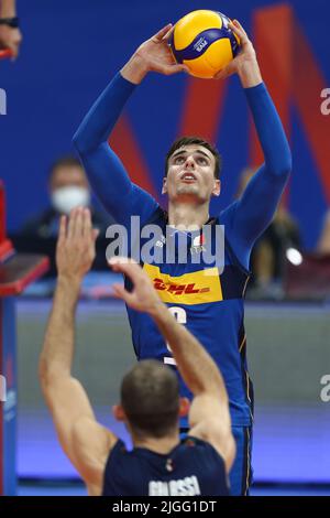 Danzig, Polen. 10.. Juli 2022. Simone Giannelli beim Spiel der FIVB Volleyball Nations League Men's Pool 6 zwischen Italien und den Niederlanden in Danzig, Polen, am 10. Juli 2022. (Foto von Piotr Matusewicz/PressFocus/SIPA USA) France OUT, Poland OUT Credit: SIPA USA/Alamy Live News Stockfoto