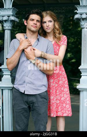 JEREMY JORDAN, ANNA KENDRICK, DER LETZTEN FÜNF JAHRE, 2014 Stockfoto