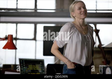 NAOMI WATTS, WÄHREND WIR JUNG SIND, 2014 Stockfoto