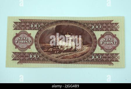 Alte hundert HUF-Banknote (1992-1998), Gemälde von Károly Lotz: 'Flucht vor dem Gewitter', ungarischer Forint, Ungarn, Magyarország, Europa Stockfoto