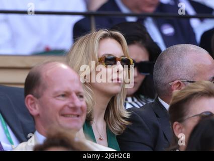 Wimbledon, Großbritannien. 09.. Juli 2022. Jodie Comer in der Royal Box. Wimbledon Day Thirteen, Ladies Final Day, Wimbledon, London, Großbritannien, Am 9. Juli 2022. Kredit: Paul Marriott/Alamy Live Nachrichten Stockfoto