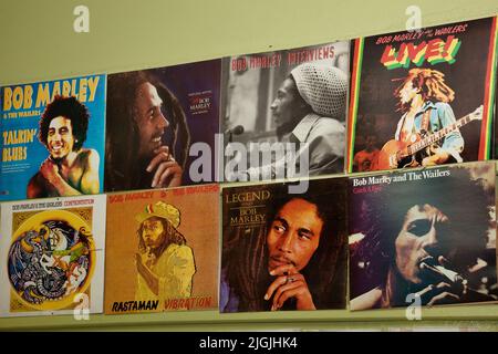 Jamaika, Kingston.Tuff Gong Studios wurde von Bob Marley gegründet und gehört nun seiner Frau Rita Marley. Viele jamaikanische und ausländische Künstler haben ihre r Stockfoto