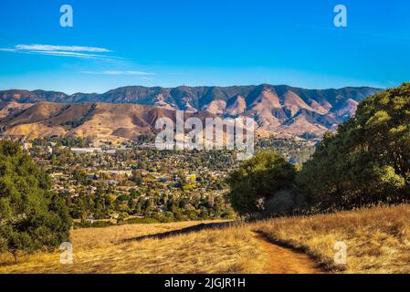 San Luis Obispo gesehen vom Cerro Peak Stockfoto