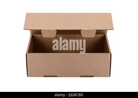 Braune leere Box aus Karton mit geöffnetem Deckel für den Versand isoliert auf klarem weißen Hintergrund im hellen Studio platziert Stockfoto