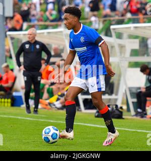 Kane Ritchie-Hosler in Aktion, Glentoran vs Rangers B, Pre-Season Friendly, Bet McLean Oval, Sonntag, 10.. Juli 2022 Stockfoto