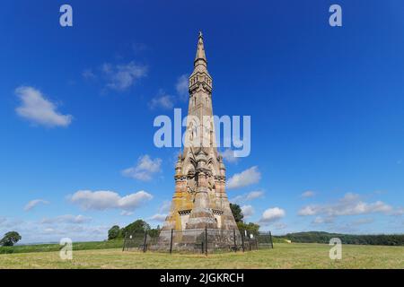 Sir Tatton Sykes Monument erbaut 1865 in Sledmere in den East Ridings of Yorkshire Stockfoto