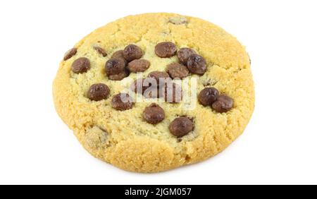 Single Chocolate Chip Cookie isoliert auf weißem Hintergrund Stockfoto