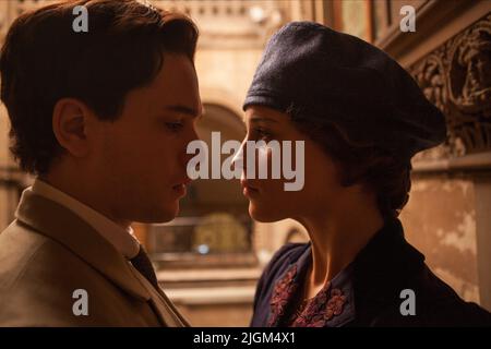 KIT HARINGTON, ALICIA VIKANDER, TESTAMENT DER JUGEND, 2014 Stockfoto