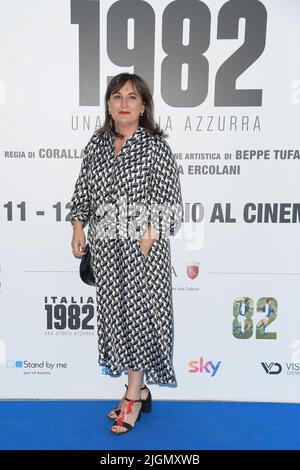 Rom, Italien. 11.. Juli 2022. Simona Ercolani besucht den blu-Teppich des Films Italia 1982 Una storia azzurra im Maxxi Museum. Kredit: SOPA Images Limited/Alamy Live Nachrichten Stockfoto