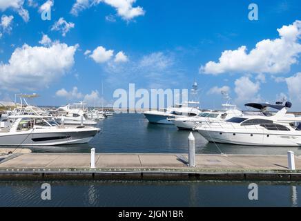 Mexiko, Marina und Yacht Club in Veracruz Heroica am Golf von Mexiko. Stockfoto