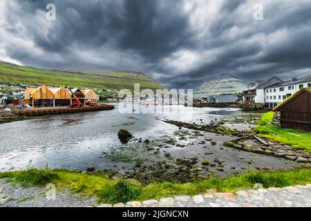 Blick auf einen Teil der Stadt Klaksvik auf den Färöern, Dänemark, im Nordatlantik Stockfoto