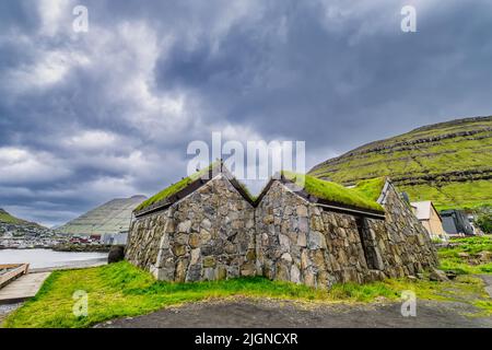 Blick auf einen Teil der Stadt Klaksvik auf den Färöern, Dänemark, im Nordatlantik Stockfoto