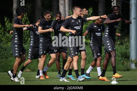 Charleroi's Daan Heymans in Aktion während einer Trainingseinheit des belgischen Fußballteams der ersten Liga Sporting Charleroi vor der Saison 2022-2023, Dienstag, 12. Juli 2022 in Garderen, Niederlande. BELGA FOTO VIRGINIE LEFOUR Stockfoto