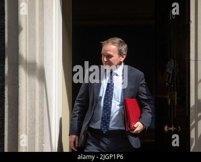 Downing Street, London, Großbritannien. 12. Juli 2022. George Eustice MP, Staatssekretär für Umwelt, Ernährung und Angelegenheiten des ländlichen Raums, in der Downing Street zu einer wöchentlichen Kabinettssitzung. Quelle: Malcolm Park/Alamy Live News Stockfoto