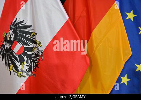 Wien, Österreich. 12. Juli 2022 Arbeitsbesuch von Robert Habeck, Vizekanzler der Bundesrepublik Deutschland im Bundesministerium für Kunst, Kultur, Öffentlichen Dienst und Sport in Wien. Stockfoto