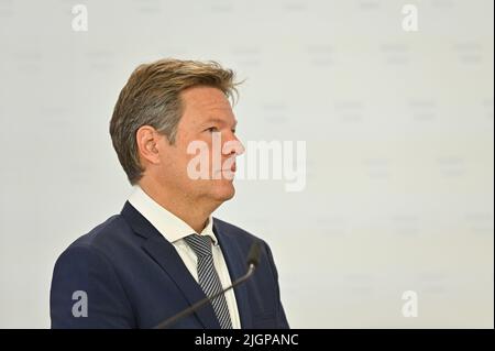 Wien, Österreich. 12. Juli 2022 Pressekonferenz mit Robert Habeck, Vizekanzler der Bundesrepublik Deutschland im Bundesministerium für Kunst, Kultur, Öffentlichen Dienst und Sport in Wien. Stockfoto