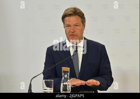 Wien, Österreich. 12. Juli 2022 Pressekonferenz mit Robert Habeck, Vizekanzler der Bundesrepublik Deutschland im Bundesministerium für Kunst, Kultur, Öffentlichen Dienst und Sport in Wien. Stockfoto
