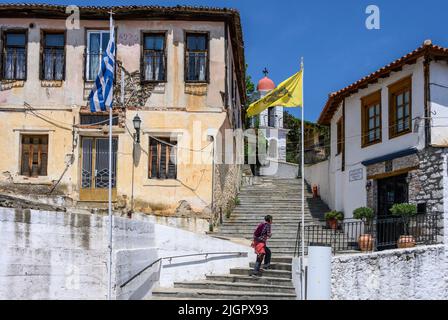 Traditionelle Häuser im osmanischen Stil in der Altstadt von Xanthi, Xanthi, Westthrakien, Griechenland. Stockfoto