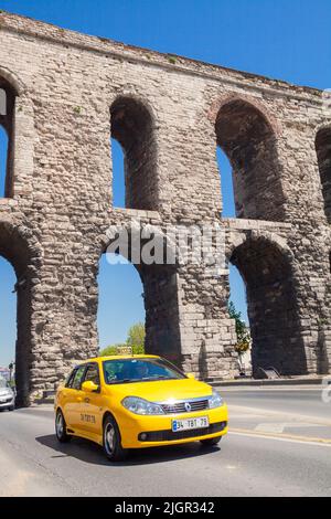 Valens Aqueduct, Istanbul, Türkei, Westasien Stockfoto