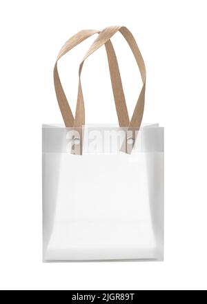 Seitenansicht einer leeren, durchsichtigen Kunststoff-Geschenktasche mit weißen Griffen Stockfoto