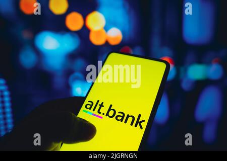 Brasilien. 12.. Juli 2022. In dieser Abbildung ist das Altbank-Logo auf einem Smartphone-Bildschirm zu sehen. (Bild: © Rafael Henrique/SOPA Images via ZUMA Press Wire) Stockfoto