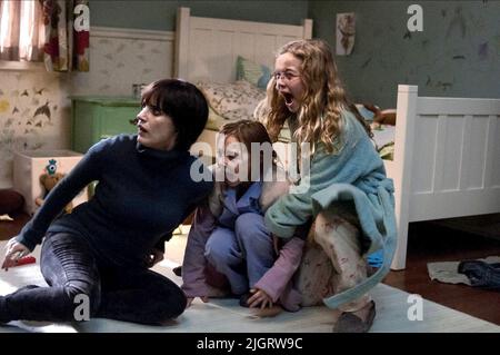 JESSICA CHASTAIN, MEGAN CHARPENTIER, ISABELLE NELISSE, Mama, 2013 Stockfoto