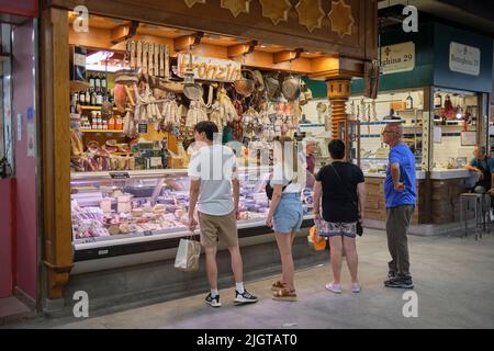 Mercato Centrale oder Central Market in Florenz Italien Stockfoto