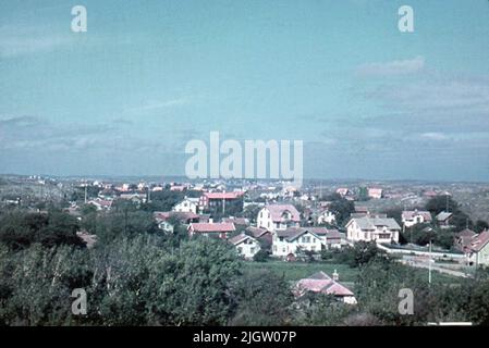 Nach Angaben: 70 St. Ramed-Folie. + 5 Stück Dosen mit oramadeier Folie. Boote, Werften, Meer, Menschen.Film-Nr. 123 Öckerö Gesellschaft. Stockfoto