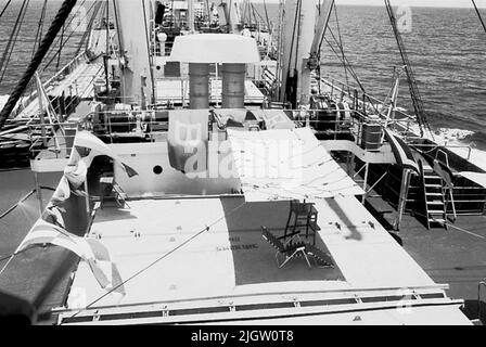 Das Foto wurde ungefähr 1961-09-02 aufgenommen. Linie für diejenigen, die den Äquator zum ersten Mal passieren. An Deck ist eine Szene vorbereitet. Afrikanreise, Aden Linjedop.36 Bilder in Serie. Stockfoto