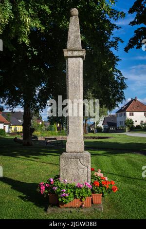 Historische Steinsäule in Großschönau, Waldviertel, Österreich Stockfoto