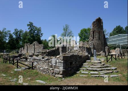 Europa, Italien, Lombardei, VareseDas archäologische Gebiet von Castelseprio mit den Ruinen eines Dorfes, das im 13. Jahrhundert zerstört wurde. Unesco - Wor Stockfoto