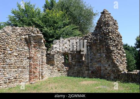 Europa, Italien, Lombardei, VareseDas archäologische Gebiet von Castelseprio mit den Ruinen eines Dorfes, das im 13. Jahrhundert zerstört wurde. Unesco - Wor Stockfoto