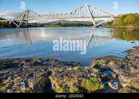 Connel Bridge bei Oban Scotland an einem Sommerabend Stockfoto