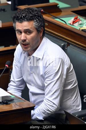 Joris Vandenbroucke von Vooruit während einer Plenarsitzung der Kammer im Bundestag in Brüssel am Mittwoch, den 13. Juli 2022. BELGA FOTO ERIC LALMAND Stockfoto