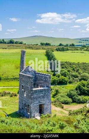 Wheal Betsy in der Nähe von Tavistock - eine zerstörte Zinnmine Stockfoto