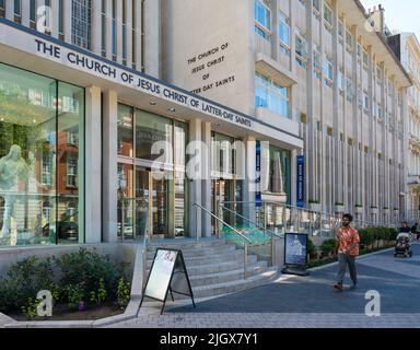 Außenansicht der Church of Jesus Christ of Latter-day Saints Hyde Park Chapel in Exhibition Road, South Kensington, London, England, Großbritannien. Stockfoto