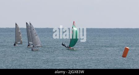 Mann der Kent Regatta eine Segelveranstaltung in Broadstairs, Kent Stockfoto