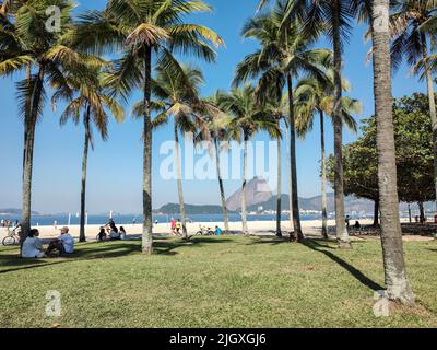 Schöne Aussicht auf den Zuckerhut vom Atro do Flamengo Stockfoto