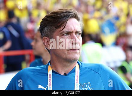 Sheffield, England, 13.. Juli 2022. Nils Nielsen aus der Schweiz das Spiel der UEFA Women's European Championship 2022 in Bramall Lane, Sheffield. Bildnachweis sollte lauten: Darren Staples / Sportimage Stockfoto