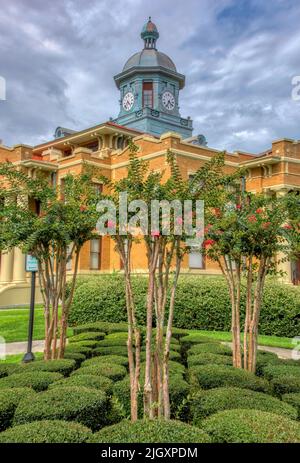 Wunderschöne Perspektive Aufnahme des Old Citrus County Courthouse Heritage Museum in Inverness, Florida Stockfoto