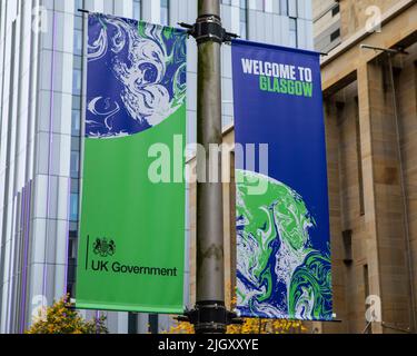 Glasgow, Schottland - 12. 2021. Oktober: Ein Schild, das Besucher in der schottischen Stadt Glasgow begrüßt, zeitgleich mit der UN-Klimakonferenz Stockfoto