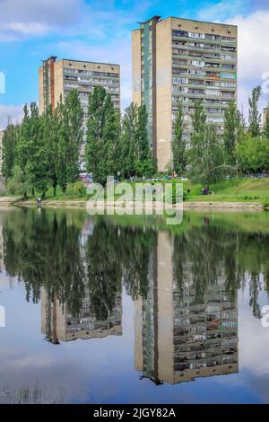 Über sowjetischen kommunistischen Ära Gebäude in Kiew - Ukraine Stockfoto