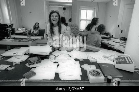 **DATEI FOTO** der ehemalige Besitzer von Studio 54, Mark Fleischman, ist an einem assistierten Suizid gestorben. Carmen D'Alessio und Mark Fleischman bauen Studio 54 1981 in New York City um. Bild: Adam ScullPHOTOlin/MediaPunch Stockfoto