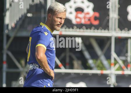 Mezzano, Italien. 13.. Juli 2022. Antoinin Barak vom FC Hellas Verona schaut am 13. Juli 2022 bei Hellas Verona A gegen Hellas Verona B, 2Â frendly match preseason Serie A Tim 2022-23, im 'Centro Sportivo Intercomunale' Mezzano di Fiera di Primiero (TN), Italien. Kredit: Unabhängige Fotoagentur/Alamy Live Nachrichten Stockfoto
