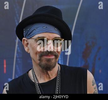 Los Angeles, Usa. 14.. Juli 2022. Das Schauspielmitglied Billy Bob Thornton nimmt am Mittwoch, den 13. Juli 2022, an der Premiere des Filmdramas „The Grey man“ im TCL Chinese Theatre in der Hollywood-Sektion von Los Angeles Teil. Storyline: Als das wichtigste Kapital der CIA, seine Identität, die niemand kennt, die Geheimnisse der Agentur enthüllen, löst er eine globale Jagd durch Attentäter aus, die von seinem Ex-Kollegen losgelassen werden. Foto von Jim Ruymen/UPI Credit: UPI/Alamy Live News Stockfoto