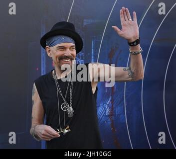 Los Angeles, Usa. 14.. Juli 2022. Das Schauspielmitglied Billy Bob Thornton nimmt am Mittwoch, den 13. Juli 2022, an der Premiere des Filmdramas „The Grey man“ im TCL Chinese Theatre in der Hollywood-Sektion von Los Angeles Teil. Storyline: Als das wichtigste Kapital der CIA, seine Identität, die niemand kennt, die Geheimnisse der Agentur enthüllen, löst er eine globale Jagd durch Attentäter aus, die von seinem Ex-Kollegen losgelassen werden. Foto von Jim Ruymen/UPI Credit: UPI/Alamy Live News Stockfoto