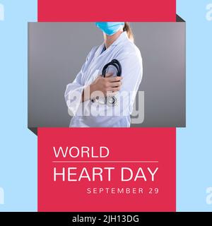 World Heart Day Text und kaukasische Ärztin mit Stethoskop und Gesichtsmaske auf rot und blau Stockfoto