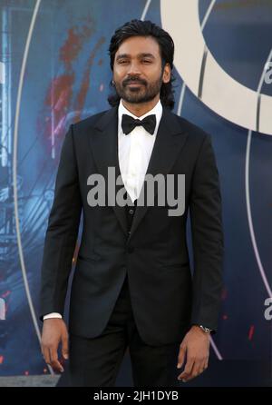 13. Juli 2022 - Hollywood, Kalifornien - Dhanush, Uraufführung von Netflix' ''The Gray man'' im TCL Chinese Theatre in Hollywood. Stockfoto