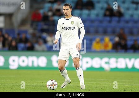 Robina, Australien. 12.. Juni 2022. Pascal Struijk von Leeds United wird am 6/12/2022 in Robina, Australien, mit dem Ball gesehen. (Foto von Patrick Hoelscher/News Images/Sipa USA) Quelle: SIPA USA/Alamy Live News Stockfoto