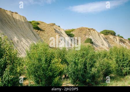 Landschaft von Calanchi lucani in Aliano, Provinz Miera, Region Basilicata in Italien Stockfoto